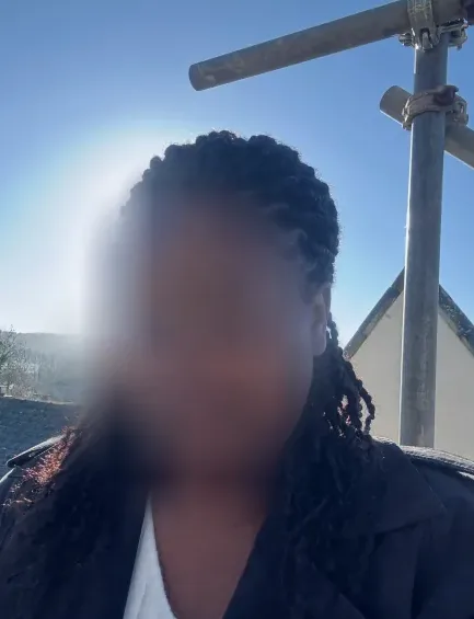 Charlotte, 37
