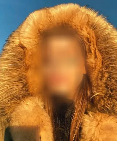 Clara, 26